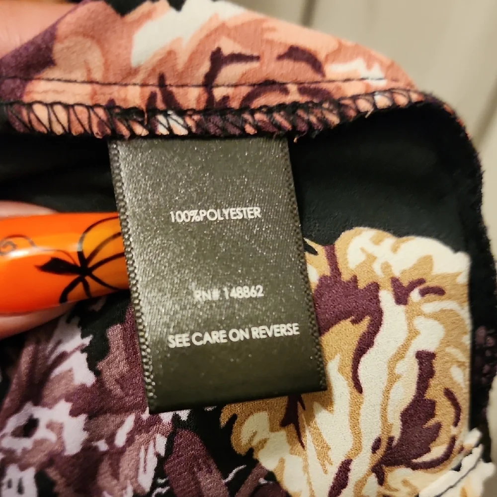 5/$25 4x [Torrid] Black Floral Camisole Pink/Purple Blouse B1 - Picture 4 of 11